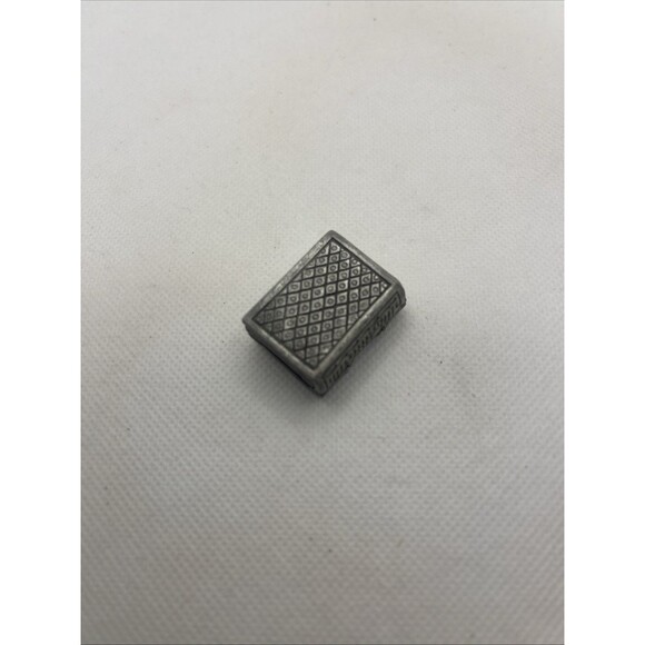 2000 Torino Pewter Prayer Book Trinket Box w/Cross on Lid & Praying Hands Inside - Picture 3 of 7